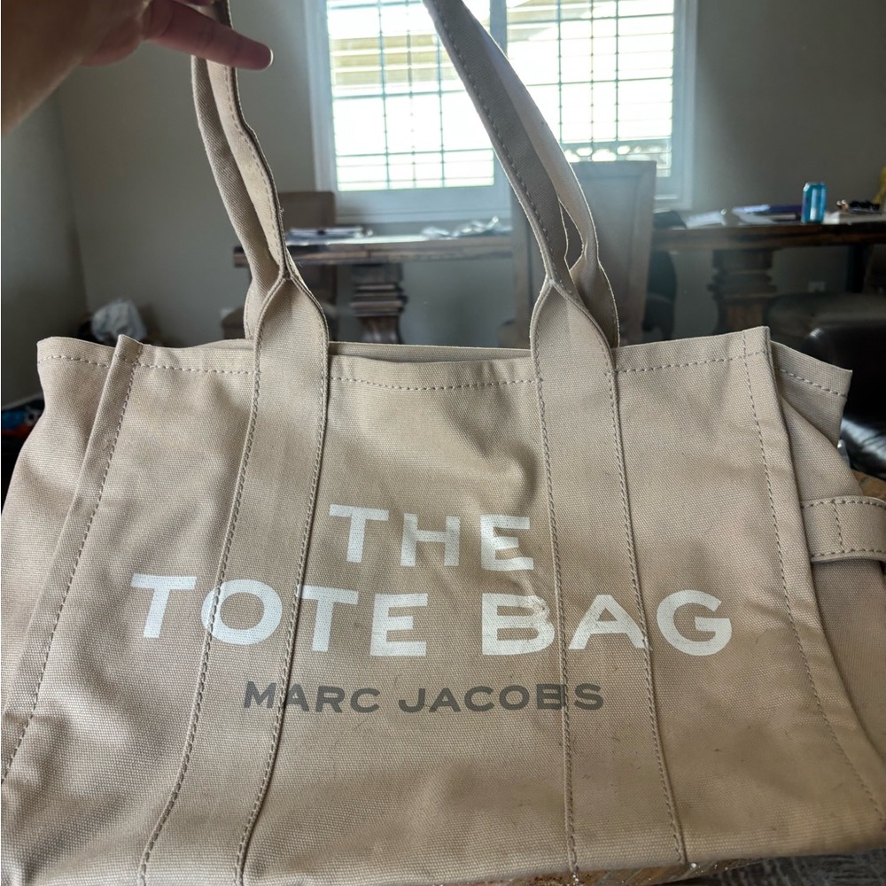Marc Jacobs Beige the Tote Bag large